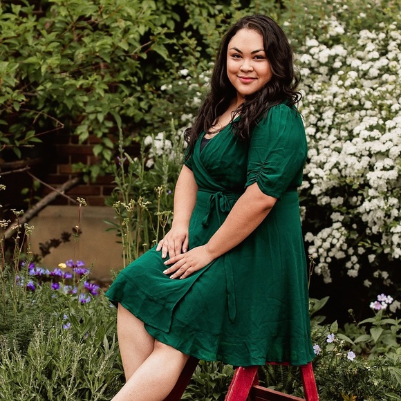 Meet your Posher, Posh - Picture 1 of 3